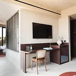 Capitolo Riviera 5* جنوة