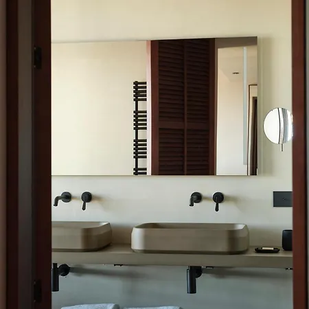 Capitolo Riviera Hotel